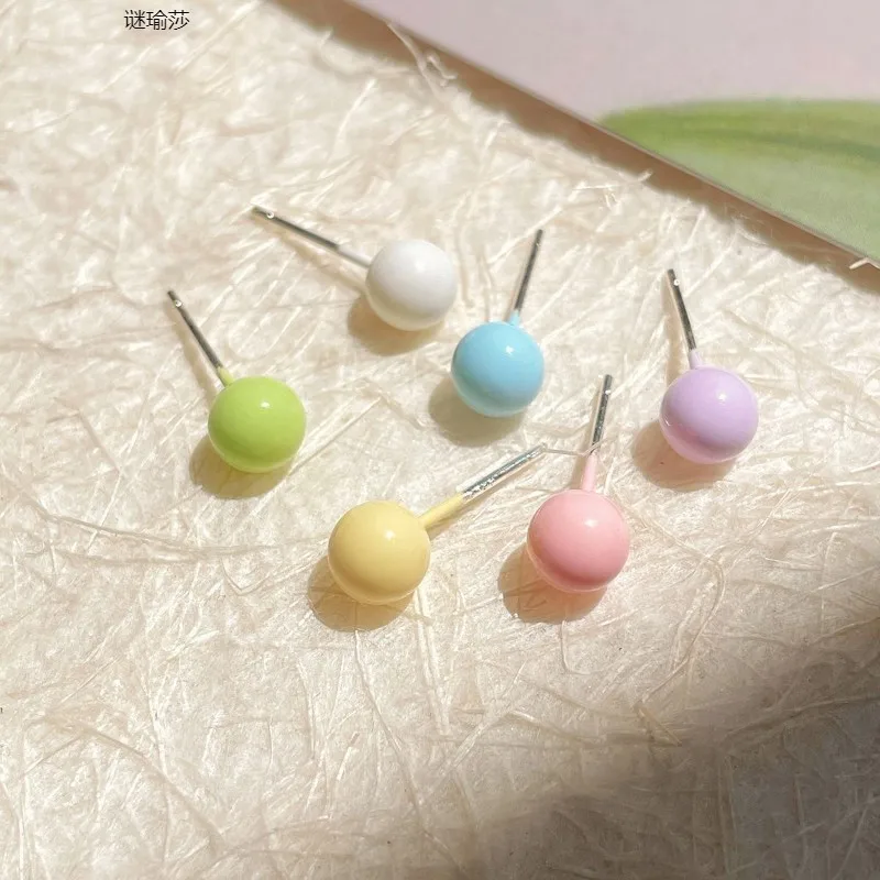 Милые красочные серьги-гвоздики KADRUFI в виде цветных шариков диаметром 6 мм для