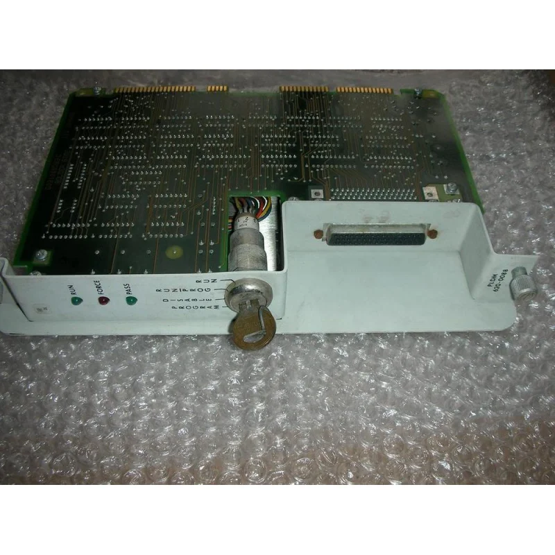 

1 шт. б/у HONEYWELL 620-0088 модуль 6200088