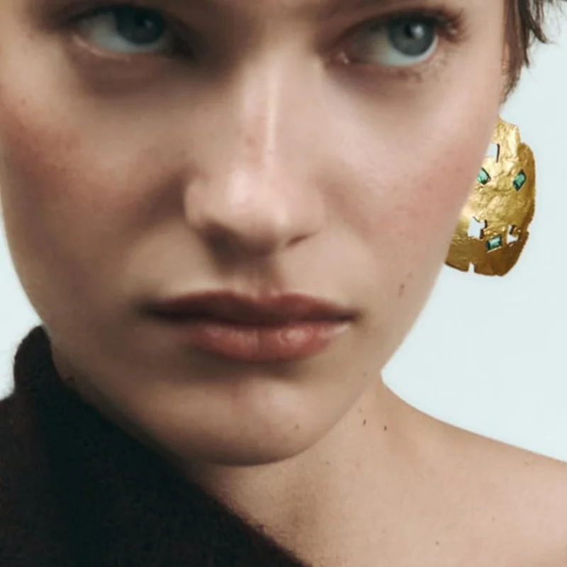 

Zvoijio New Creative Irregular Square Rhinestone Earrings for Party Woman