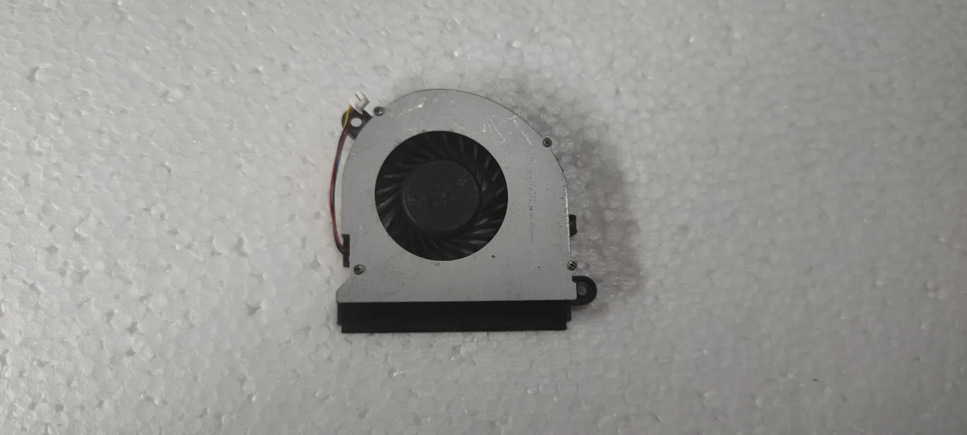 Новинка, бесплатная доставка, вентилятор для ноутбука Dell Latitude 5520 E5520 E5520m 03wr3d Mf60120v1-c140-s99 Dc5v 0.38a