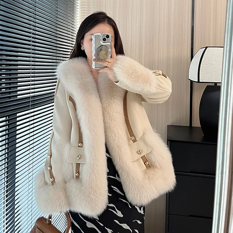 

Fur 2023 Young Little Fox Hair Han Short Slim Women's Edition Coat New Goose Down Coat Women