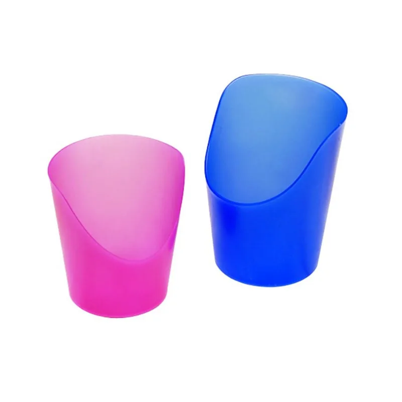 Фото Кружка Flexi Nosey Cut-Out Cup розового цвета, 1 унция, маленькая, для животных с ограниченной подвижностью шеи или трудностями при питье. №5
