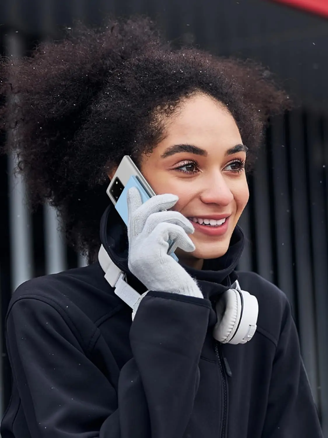 Auskang 5000 мАч USB C портативное зарядное устройство со встроенным кабелем для