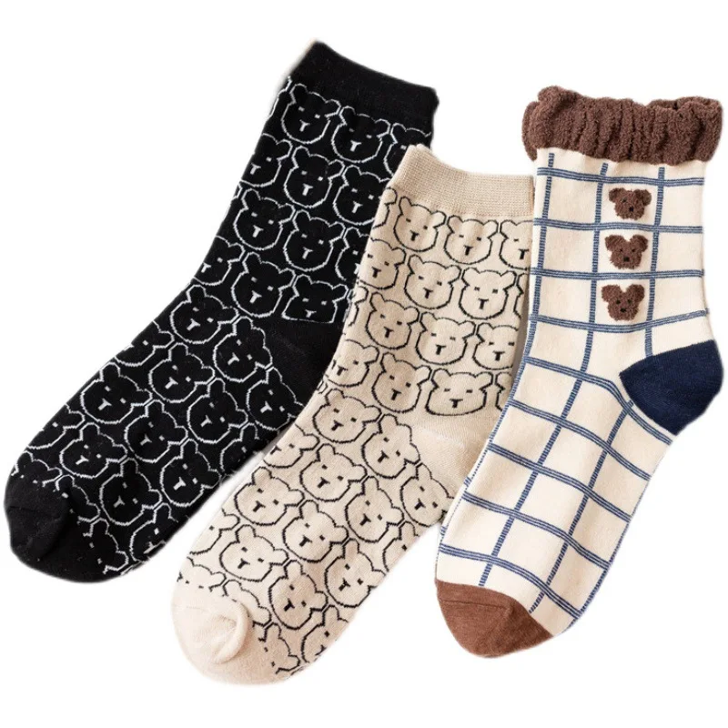 

Bear Socks Female Cute Bear Medium Tube Autumn and Winter Ins Tide Khaki Plaid Medium Tube Socks