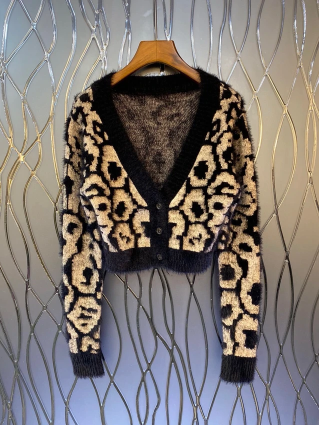 

2023 new women fashion long sleeve sexy casual V neck short pattern cardigan top knitted sweater 1220