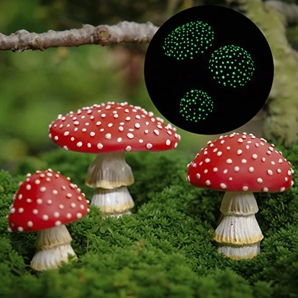 

3PCS Glow In The Dark Mushrooms Mini Miniature Figurines Garden Mushrooms Model Statue Ornaments DIY Landscape