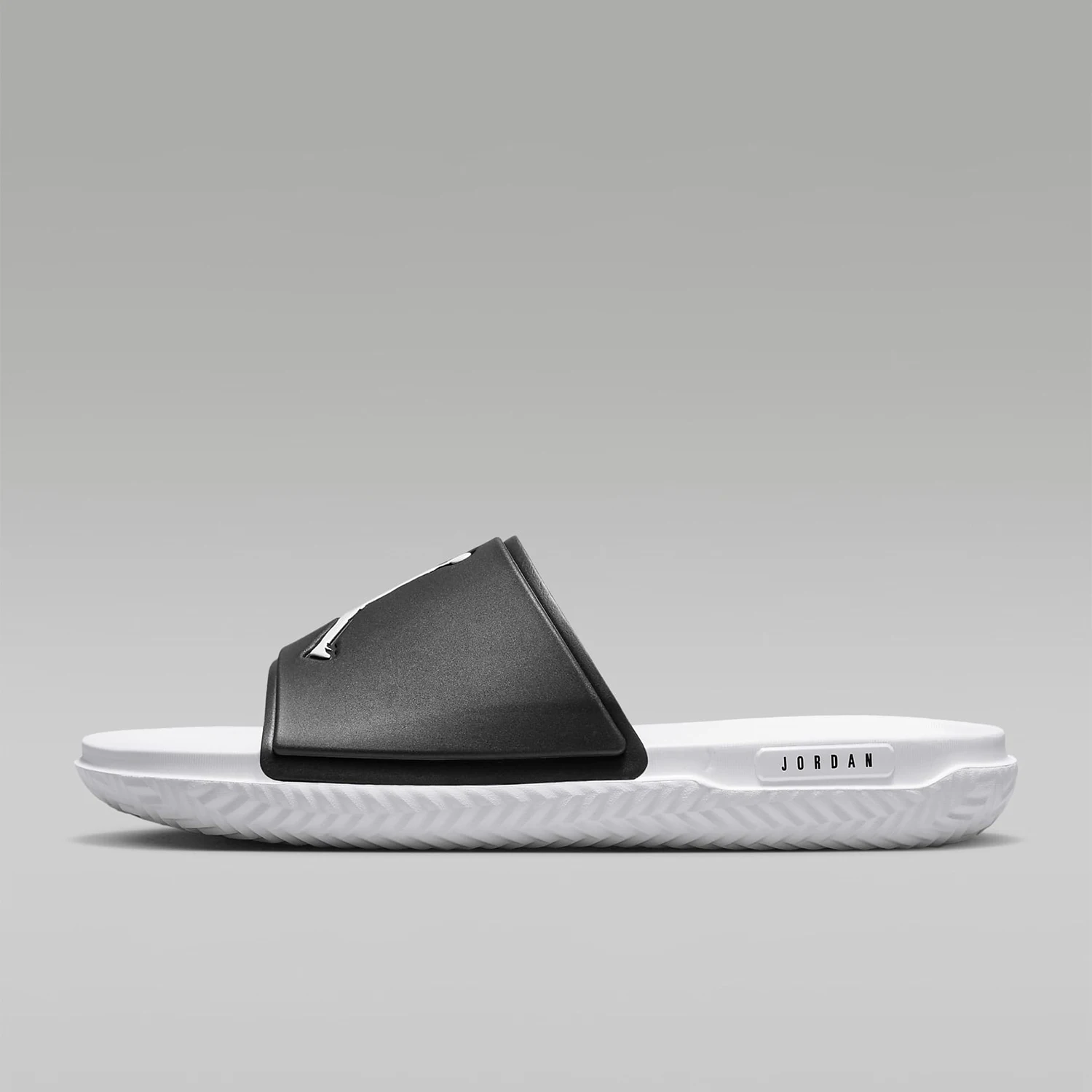 Фото Оригинальные мужские цельные тапочки Nike Jordan Break Slide FQ1598-010 №1