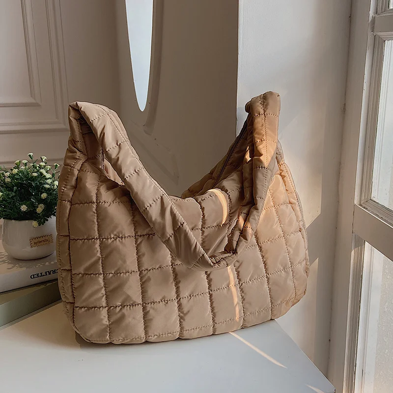 

High Quality Cotton Feather Down Women Shoulder Bags Winter Handbags Designer Large Travel Ladies Tote Bag Female Messenger Bag