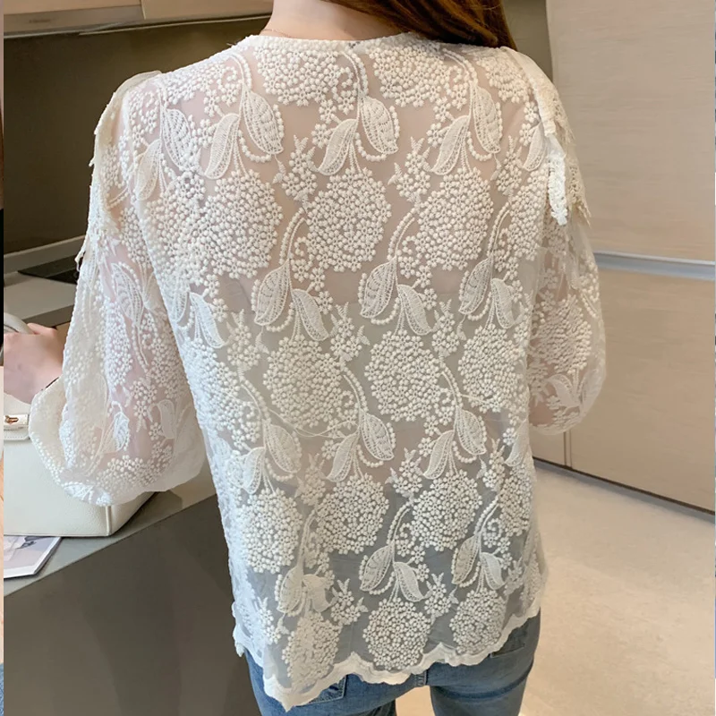 

Новая кружевная блузка с холодильниками и V-образным вырезом, женская блузка на весну, карамельные пуговицы, женский топ с длинными рукавами...