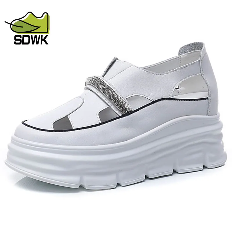 

SDWK 7cm Shiny Rhinestones Design Women Sandals Platform Wedge Genuine Leather Breathable Height Hollow Platform Casual Shoes