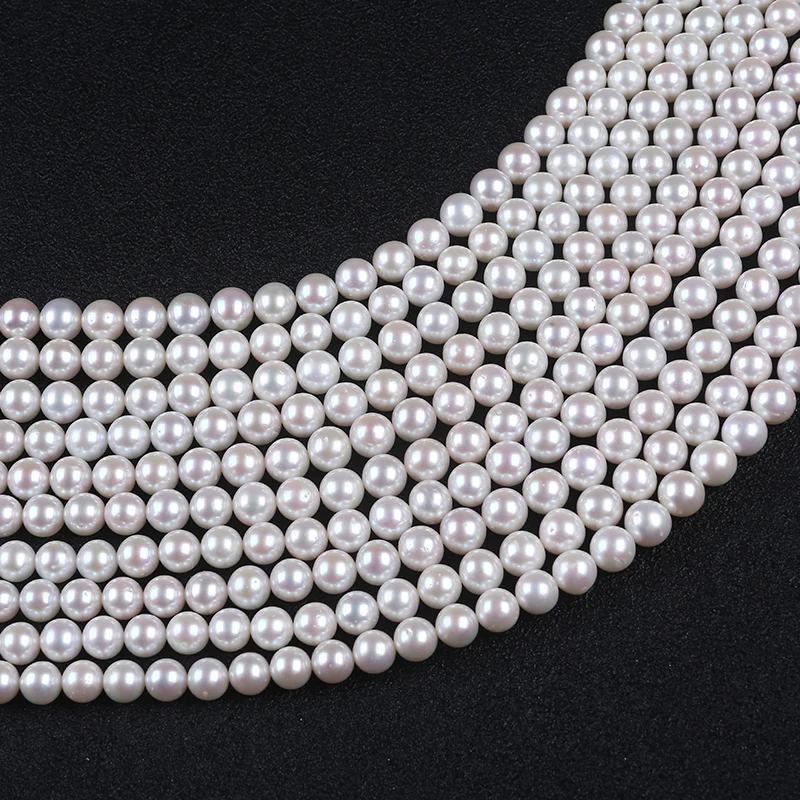 

Round 9-10mm white loose Chinese akoya freshwater pearl beads strand