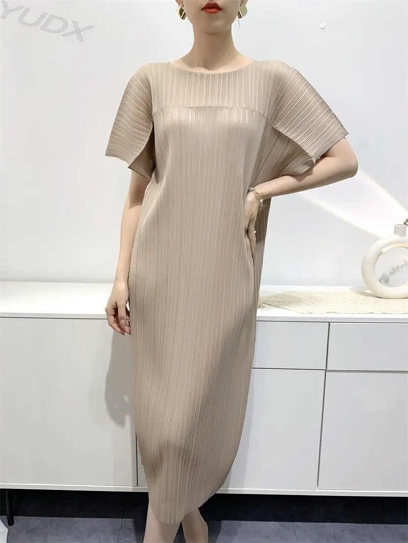 High-quality Miyake Dress Summer 2023 New Loose Casual Fashion Large Size Pressure Pleated Skirt In The Long Section Niche Skirt