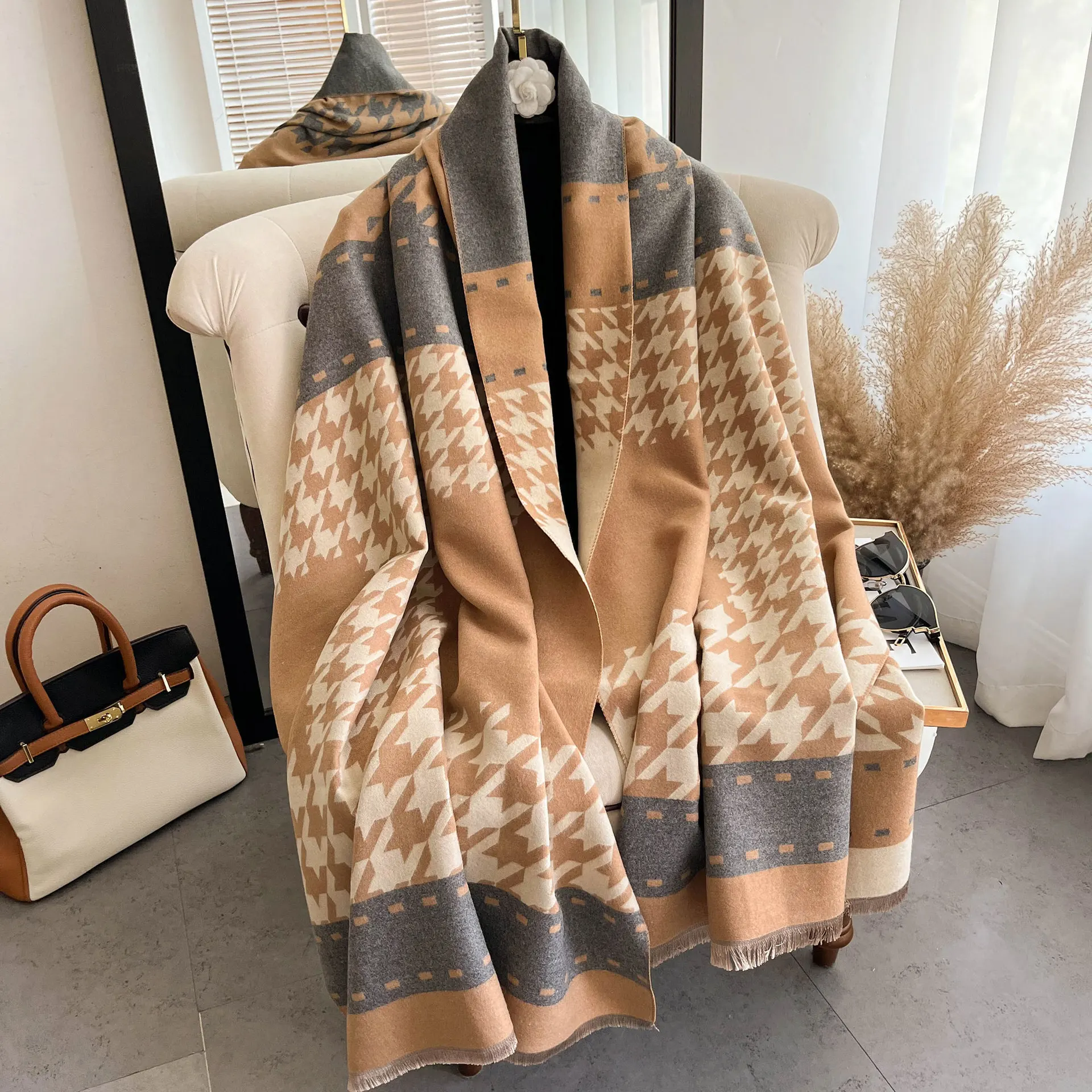 

Autumn and Winter2022New style Cashmere Thousand Bird Pattern Women's Scarf Thickened Warm and Cold proof Oversized Shawl scarf