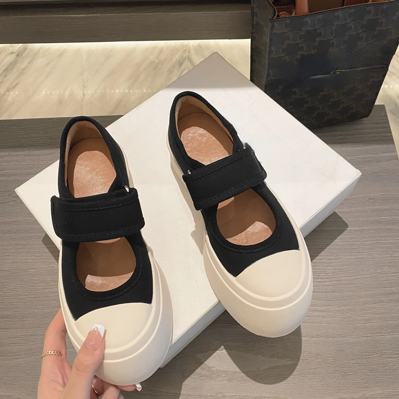 

2022 Fashion Cute Simple Canvas Mary Jane Shoes Women's Spring All-match Ugly Cute French Sandals Thick Bottom White Shoes