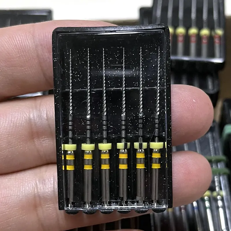 Эндодонтические файлы NITI eflydent 0 06 конус