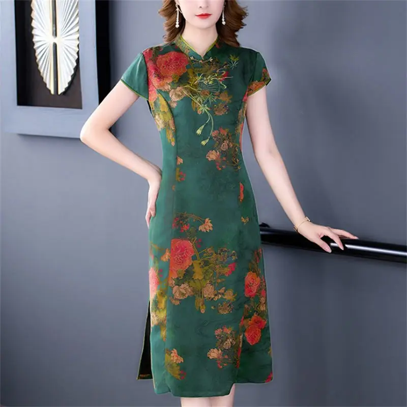 

L-4XL 2022 Summer Retro Print Embroidered Dress Silk Improved Cheongsam Fashion Short Sleeve Split Elegant Qipao Dress H654