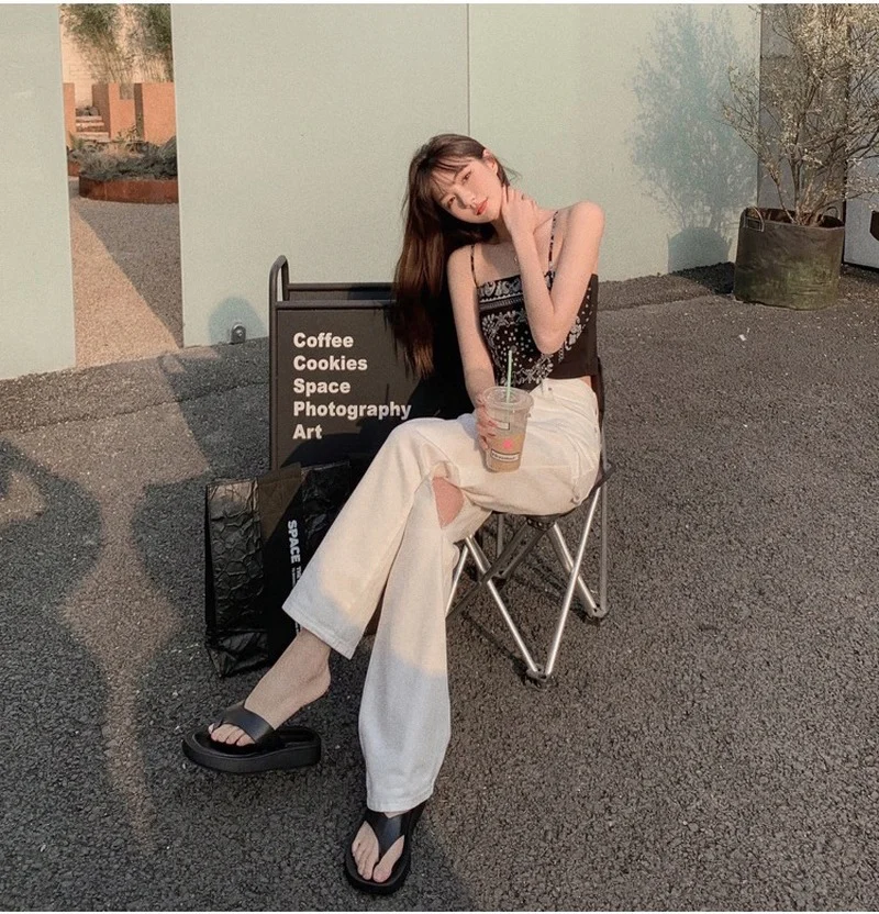 Women Casual Loose White Straight Pants 2023 High Street Fashion High Waist Ripped Hole Jeans Korean Streetwear Denim Trousers