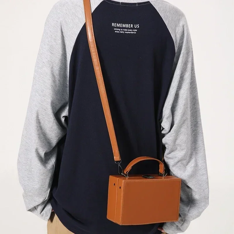 Однотонная сумка через плечо из искусственной кожи в западном стиле 2024