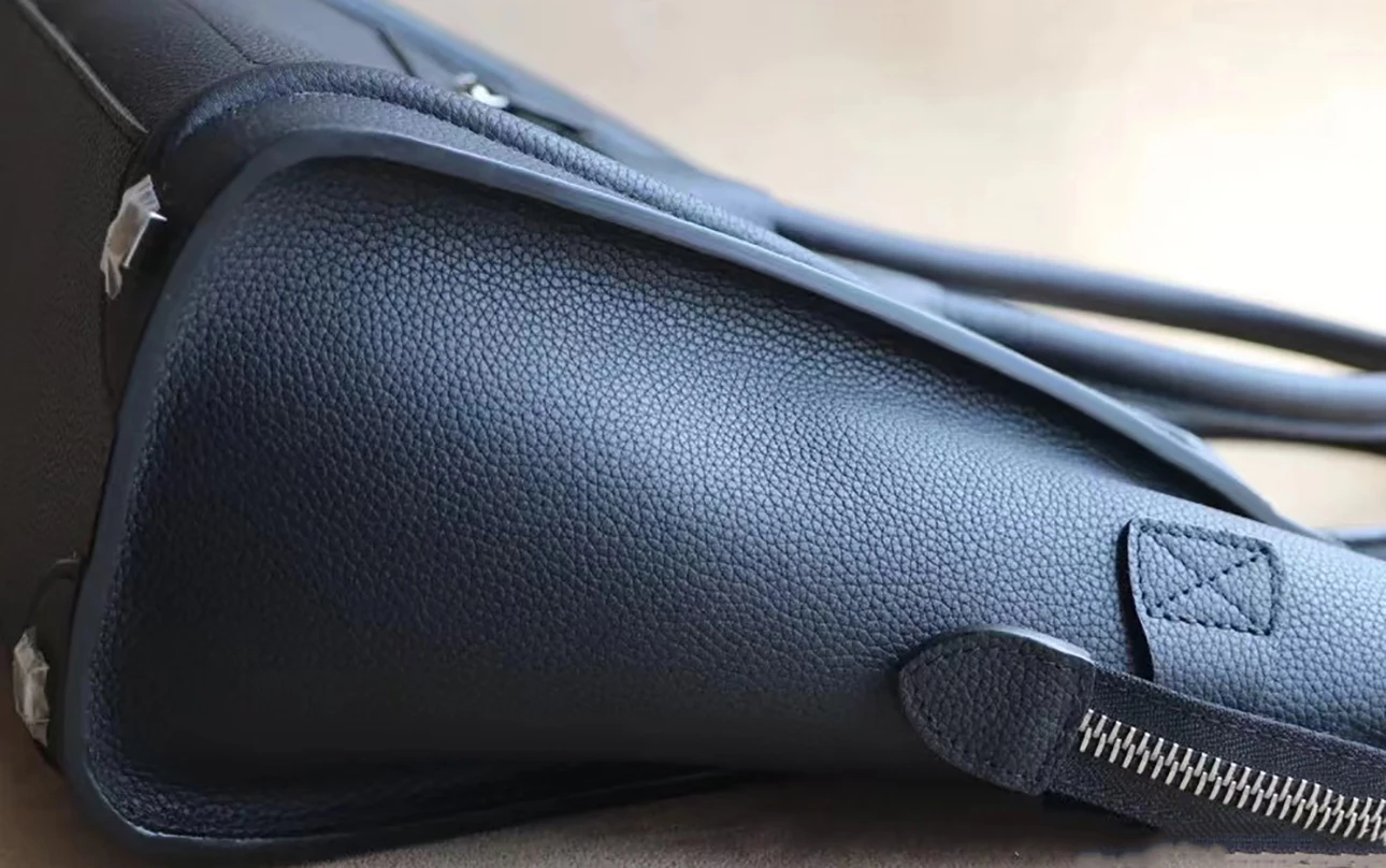 Tidal Litchi Pattern Smiling Face Handbag Personalized Bucket Bag Retro Large Capacity Fashion Simple One Shoulder Crossbody Bag