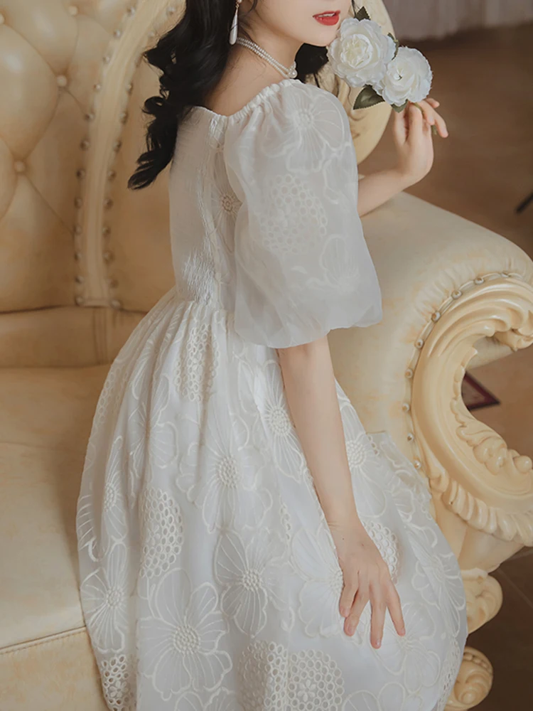 Lychee soda French skirt bubble sleeve square neck dress for women 2021 limited price pure white lace Printed Dress |