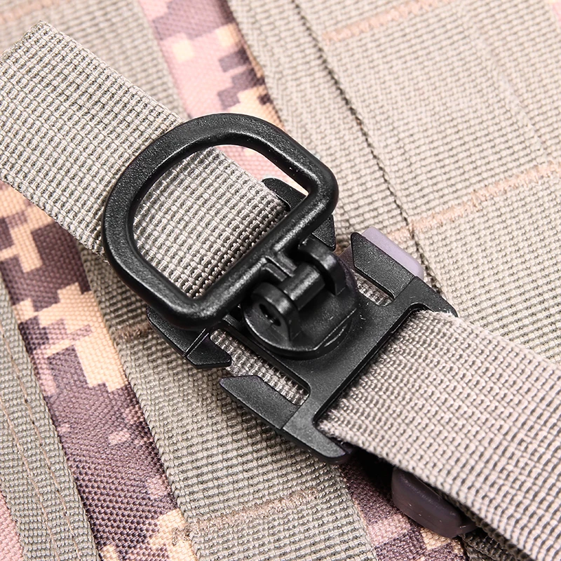 

Tactical 360 Rotation D-ring Clips Molle Webbing Attachment Backpacks Edc Bushcraft