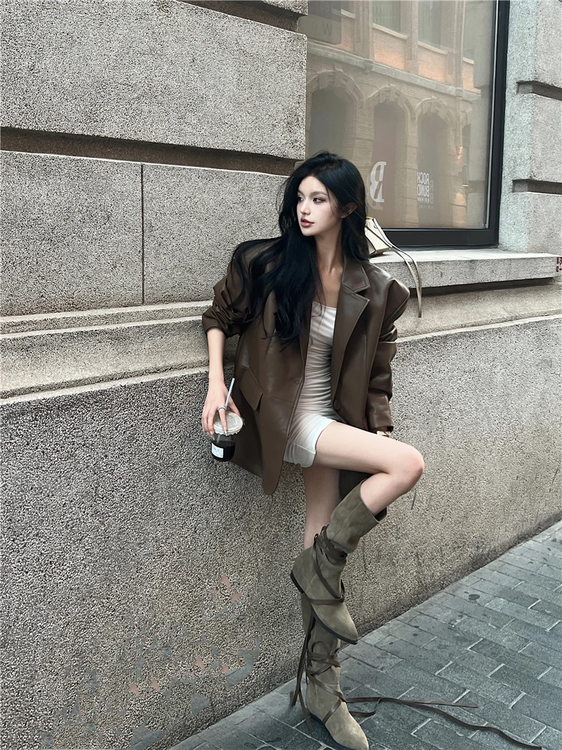 PU Leather Suit Jacket Women's Autumn 2022 Motorcycle Jacket Leather Lapel Short Top Elegant Office Lady Black Leather Suit