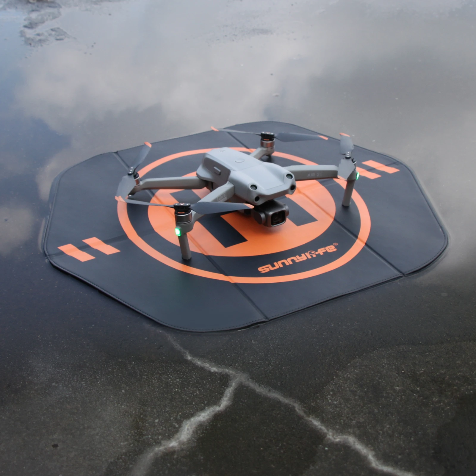 

Drones Landing Pads Universal 20inch(50cm) Fast-fold Quadcopter Landing Mat Pad for DJI Mavic Air 2/Mini 3 RC Drones Accessories