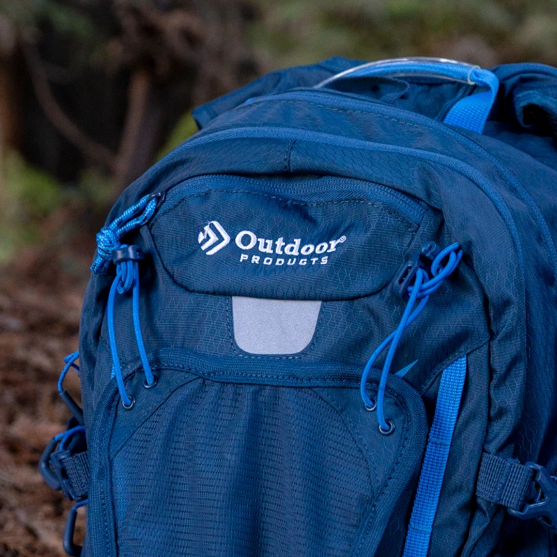 17 Ltr Hydration Backpack, with 2-Liter Reservoir, Blue, Unisex