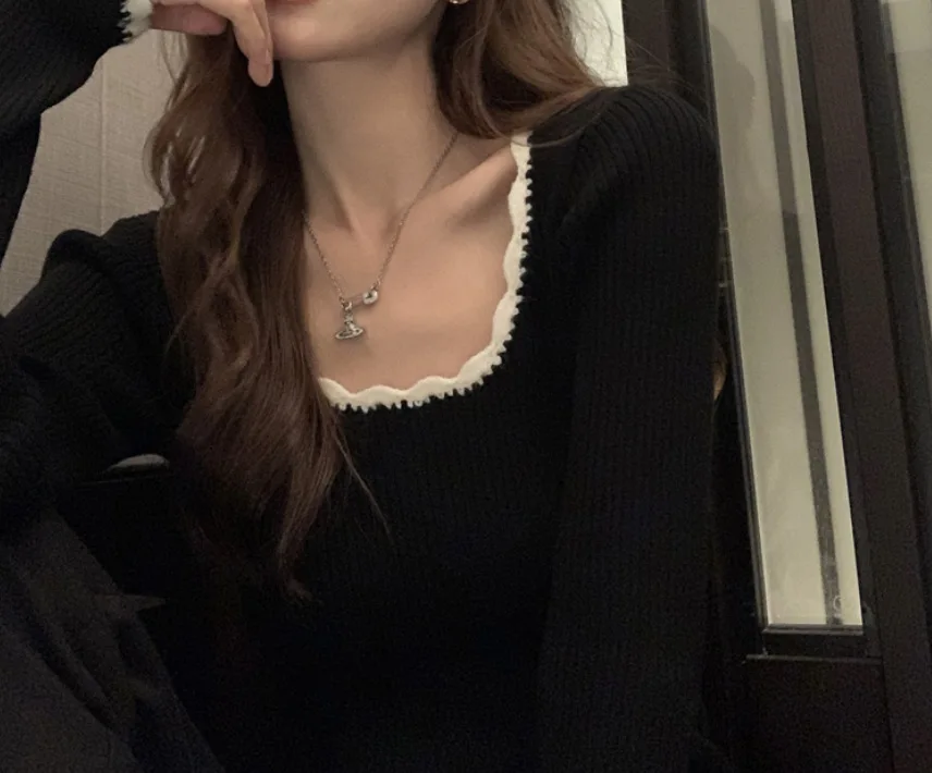 Большой круглый вырез в стиле ретро контрастного цвета облегающий нижний топ с