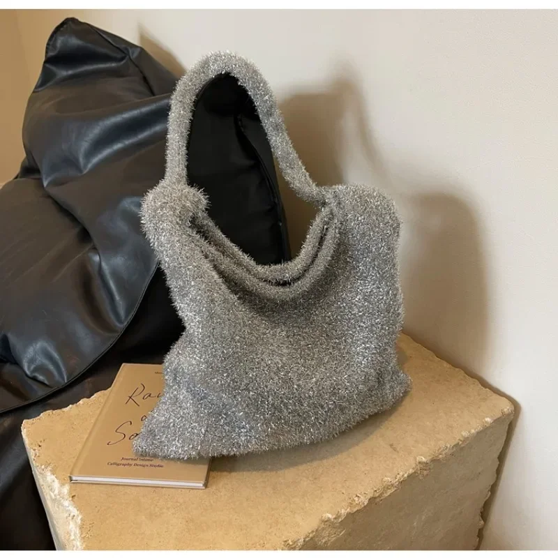 2025 Лидер продаж женская большая сумка с бархатной пряжкой однотонная простая