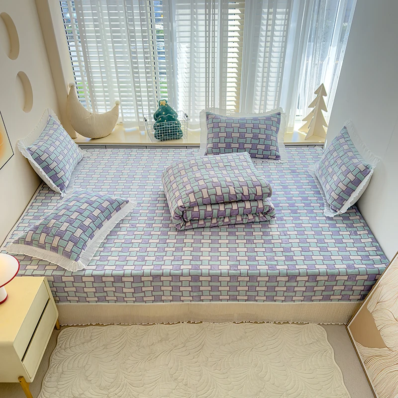 Custom Tatami Carved Velvet Bed Cover Breathable Non-Slip Northeast Large Kang Thickened Milk Coral Sheet