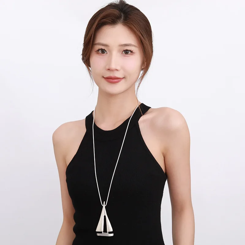 Ожерелье с подвеской в виде лодки или яхты серебристое ожерелье лодкой подвеска