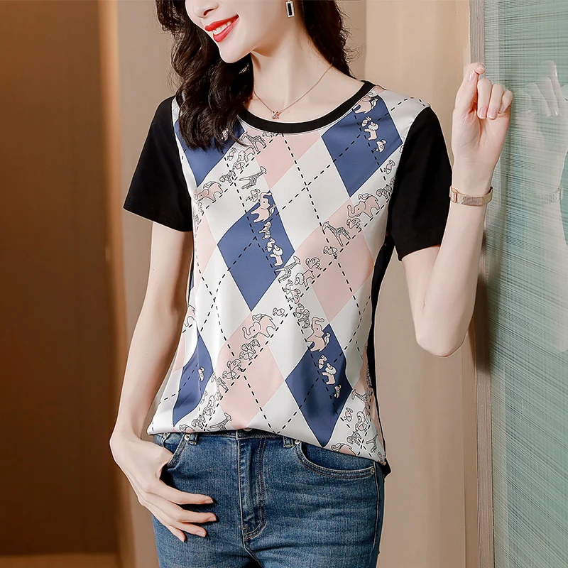 

Женская футболка с коротким рукавом, круглым вырезом и принтом