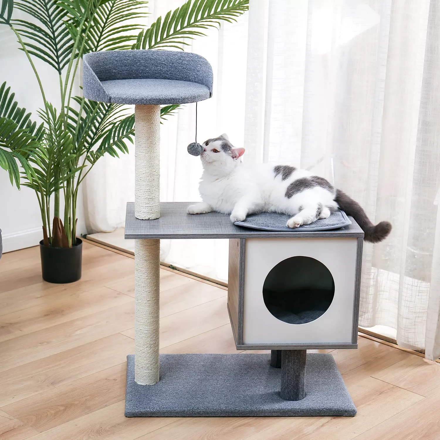 

Dropshipng Cat Tree Tower Featuring with Sisal-Covered Scratching Posts, Spacious Condo and Large Perch for Small to Medium Cats