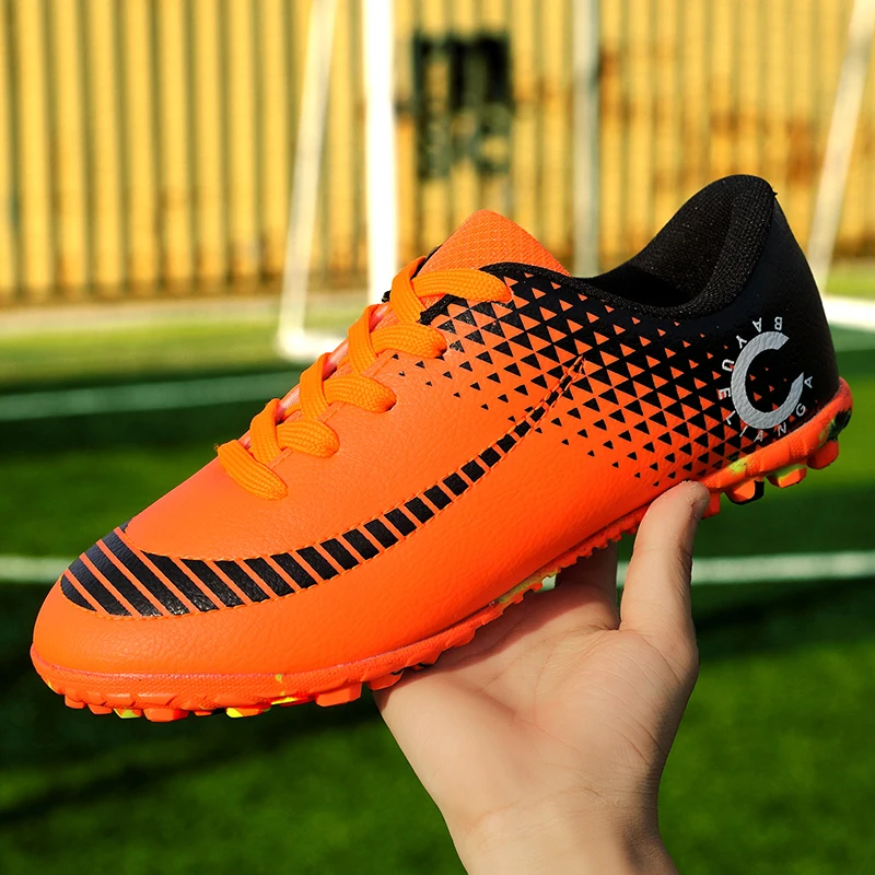 New Soccer Shoes For Kids Teenagers Turf Soccer Cleats Children Futsal Football Shoes Boys Girl Training Football Boots Sneakers