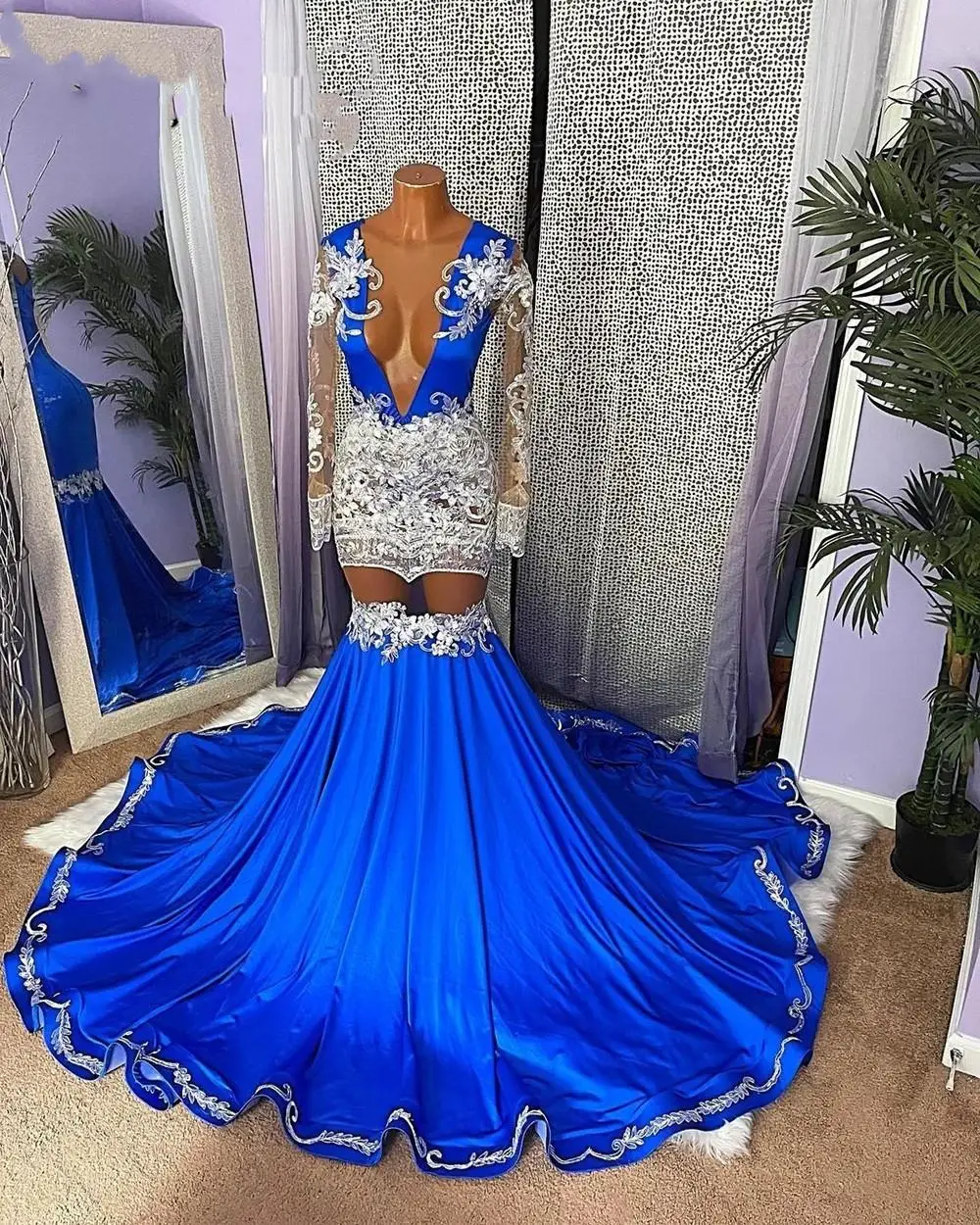 

Royal Blue Mermaid Prom Dresses 2022 African Black Girl Sexy Beaded Silver Applques See Through Long Sleeves Evening gown
