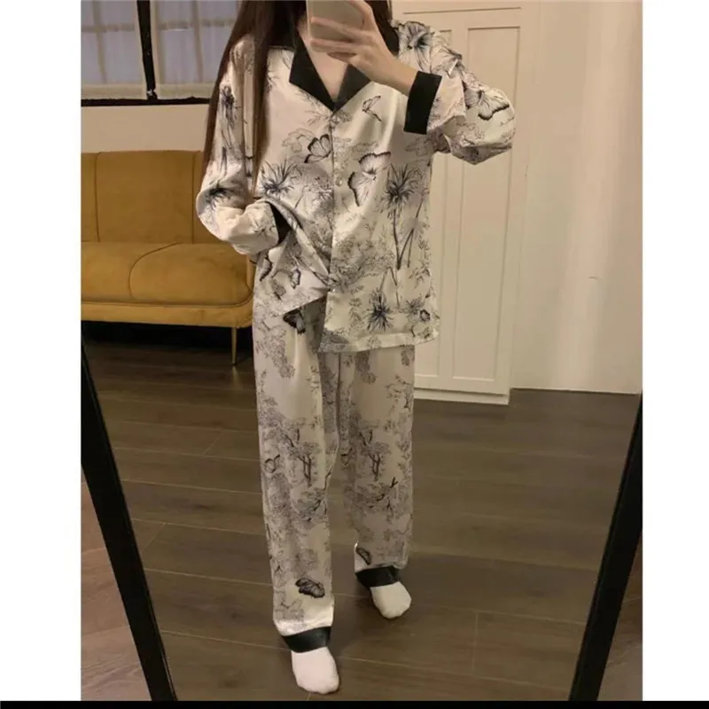 Пижама женская из двух предметов для женщин новинка 2024 стильная весенне-осенняя