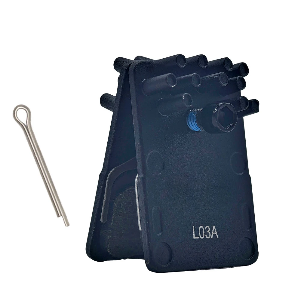 Металлические дисковые тормозные колодки с эффективными охлаждающими ребрами и