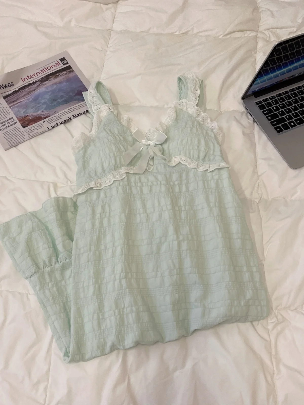 Женская летняя Пижама на бретельках с нагрудной подушкой без рукавов