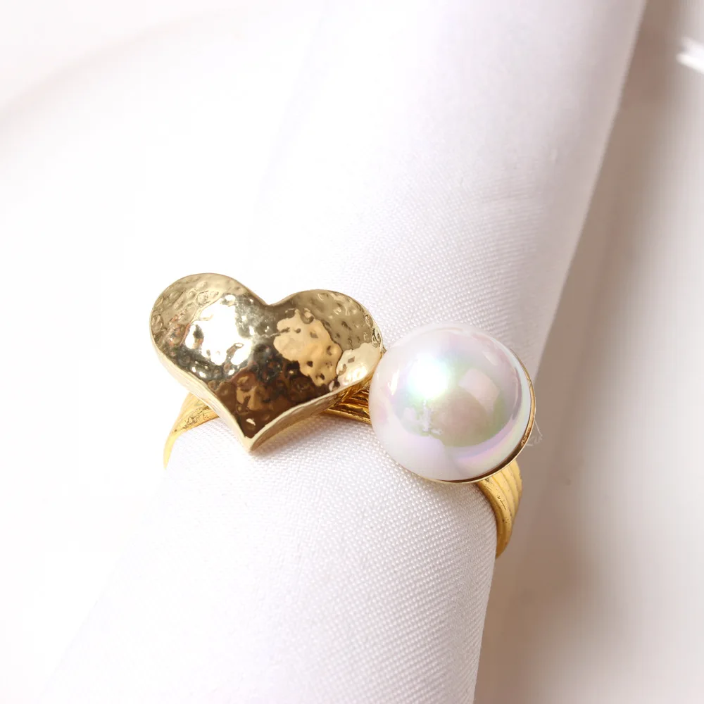 

8pcs/lot Valentine's Day Napkin Ring Pearl Bow Love Heart Napkin Ring Wedding Table Decoration Napkin Buckle