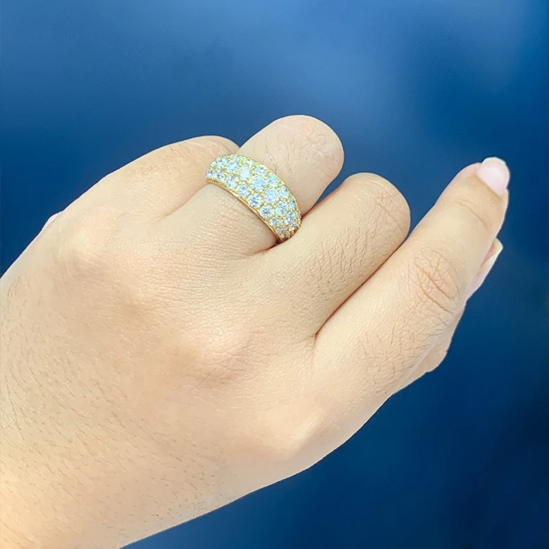 Рисунок 5 - Роскошное кольцо Aazuo из 18-каратного