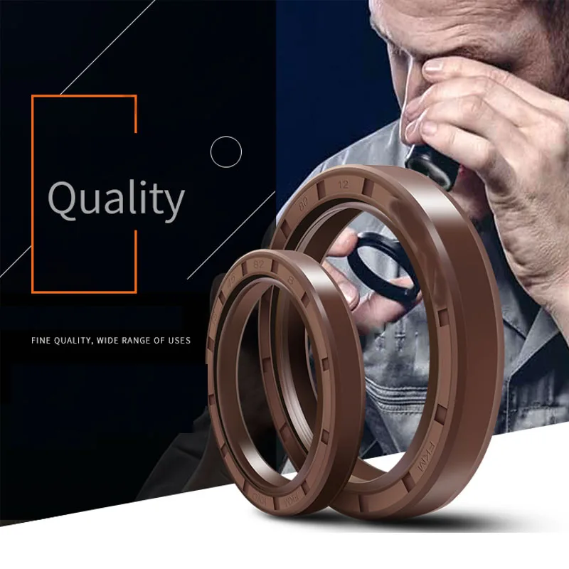 Маслостойкий уплотнитель FKM TC с двумя губками и металлическим каркасом, покрытый фторовой резиной. 2 штуки в упаковке, диаметр отверстия: 40-44 мм.