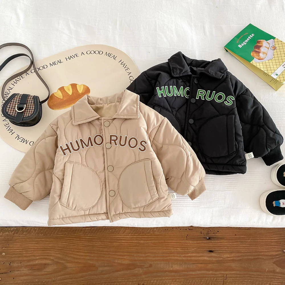 

Детская зимняя куртка с вышивкой и надписью