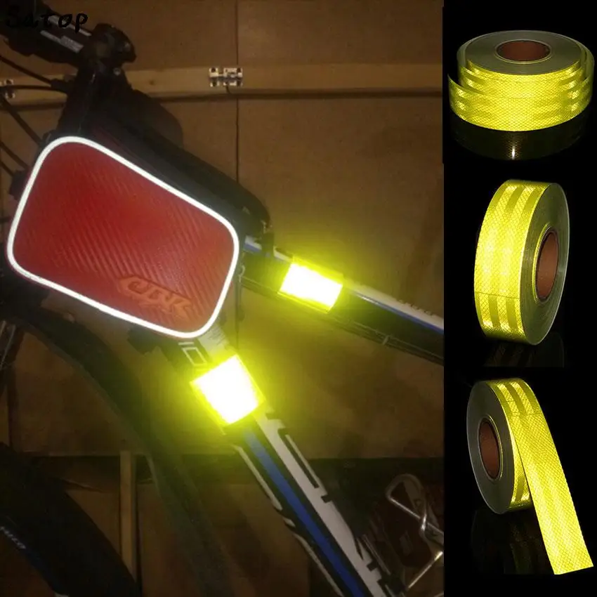 Световозвращающая лента на велосипеды. Статическая оконная пленка delfa s4522. Светоотражающая наклейка на автомобиль. Светоотражающая пленка на авто. Лента светоотражающая 3m желтая.