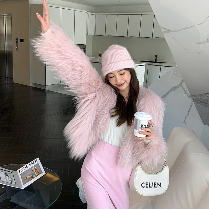 Женское двухстороннее пальто из меха енота новинка зима 2023 короткое в