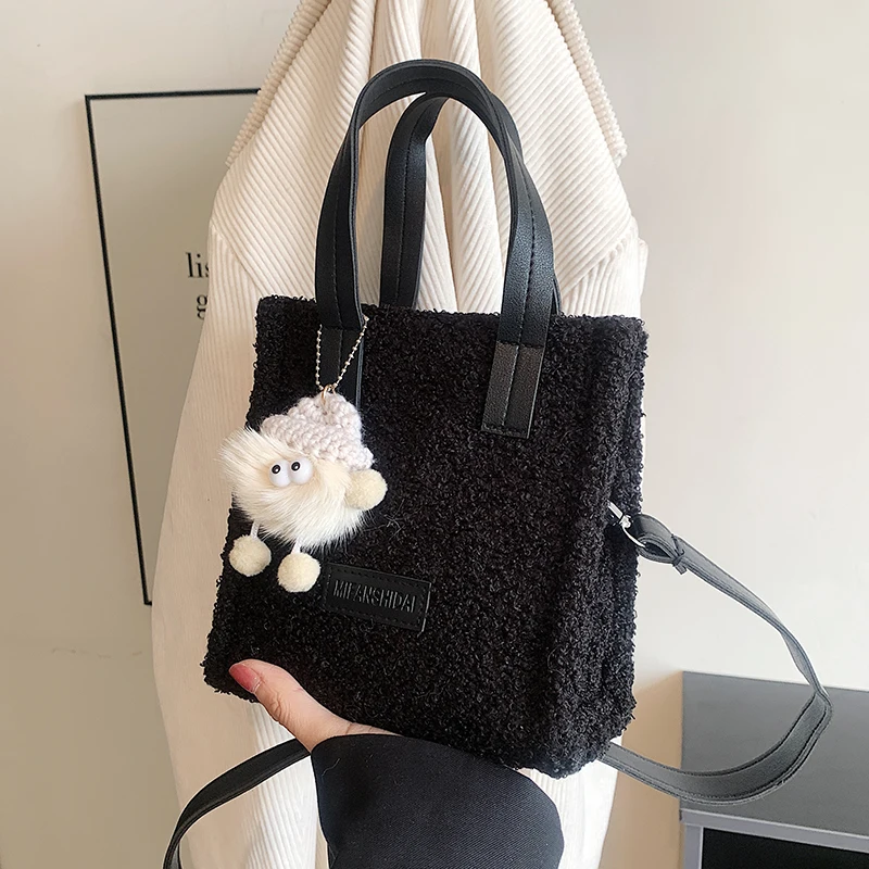 

Autumn/Winter Minority Unique Design Plush Bag 2022 New Women's Bag Messenger Bag Handy Tote Bag