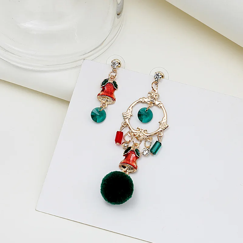 

Christmas Series Earrings Europe And America Cross-border Exaggerated Creativity Santa Claus Holiday Gifts Pendant Ear Hook