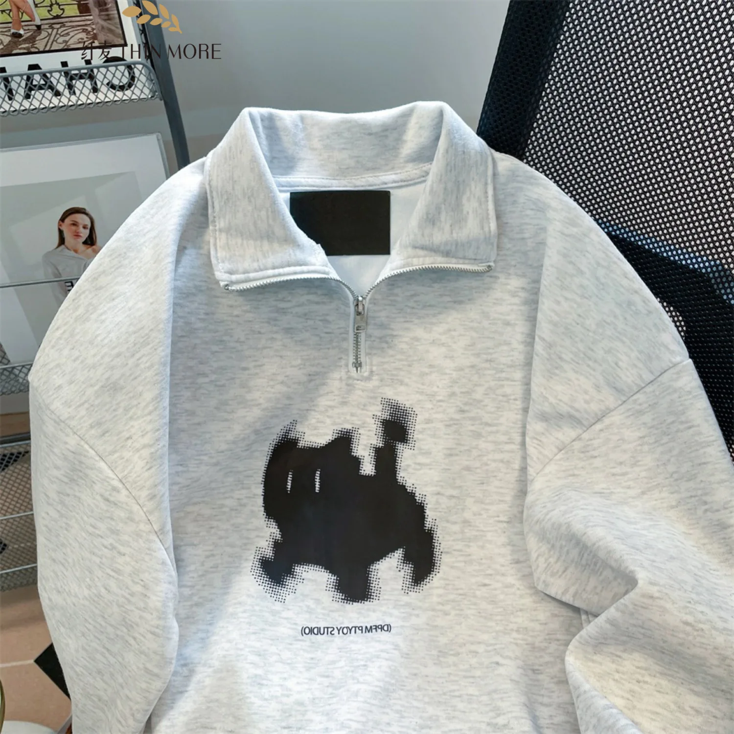 Рисунок 2 - Свитшот с длинным рукавом и молнией