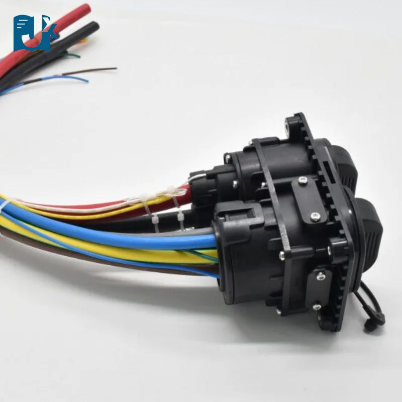 

DC Charging Gun 80A 150A 200A 250A with Wire 0.5m Vehicle End Charging Socket