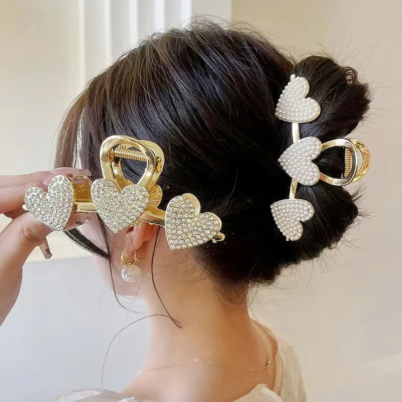 

Love Water Diamond Pearl Clasp Clip Large Summer Temperament Hair Clip Back Spoon Pan Head Shark Clip Headwear Wholesale